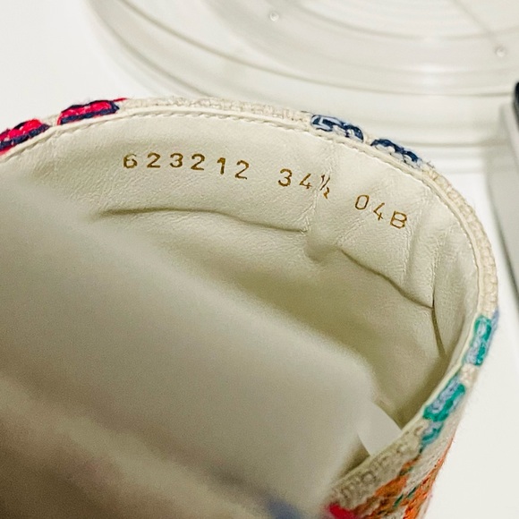 Authentic Angelina - Picture 9 of 9